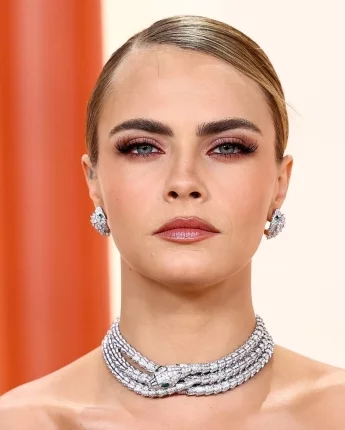 Кара Делевинь